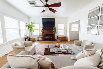 1025 N 34th St in Waco, TX - Building Photo - Building Photo