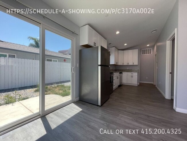 1077 Greenfield Dr in El Cajon, CA - Building Photo - Building Photo