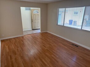 2225 Hillsborough Ct in Concord, CA - Building Photo - Building Photo
