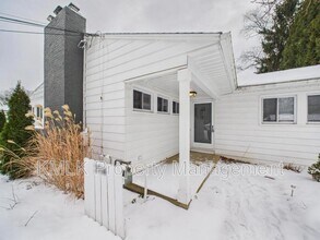 2514 Carson Rd in Fairlawn, OH - Building Photo - Building Photo