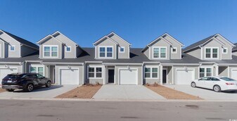 1375 Speedway St in Myrtle Beach, SC - Building Photo