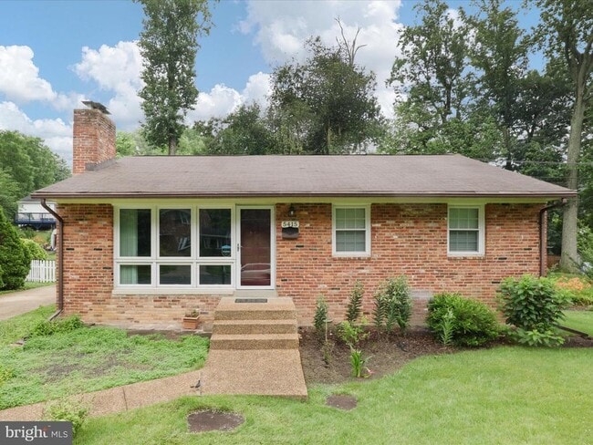 property at 5415 Juliet St