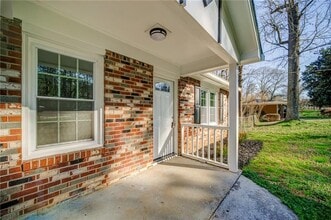 4652 Old Cowan Rd in Acworth, GA - Building Photo - Building Photo