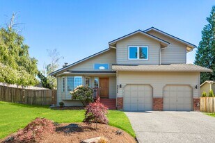 4424 120th Pl SE in Everett, WA - Building Photo