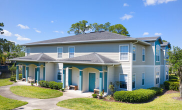 Hawthorne Village in Port Orange, FL - Foto de edificio - Building Photo