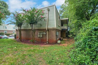 2638 Park Rd in Charlotte, NC - Building Photo - Building Photo