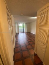 8215 SW 152nd Ave in Miami, FL - Building Photo - Building Photo