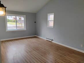 1305 Wilson Ct in Zion, IL - Building Photo - Building Photo