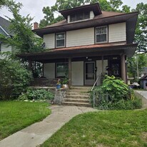 1335 Logan St SE in Grand Rapids, MI - Building Photo