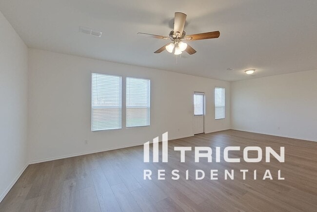2410 Carlow Ln in Princeton, TX - Building Photo - Building Photo