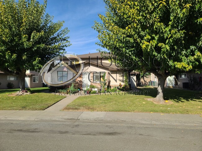 property at 9013 Montoya St
