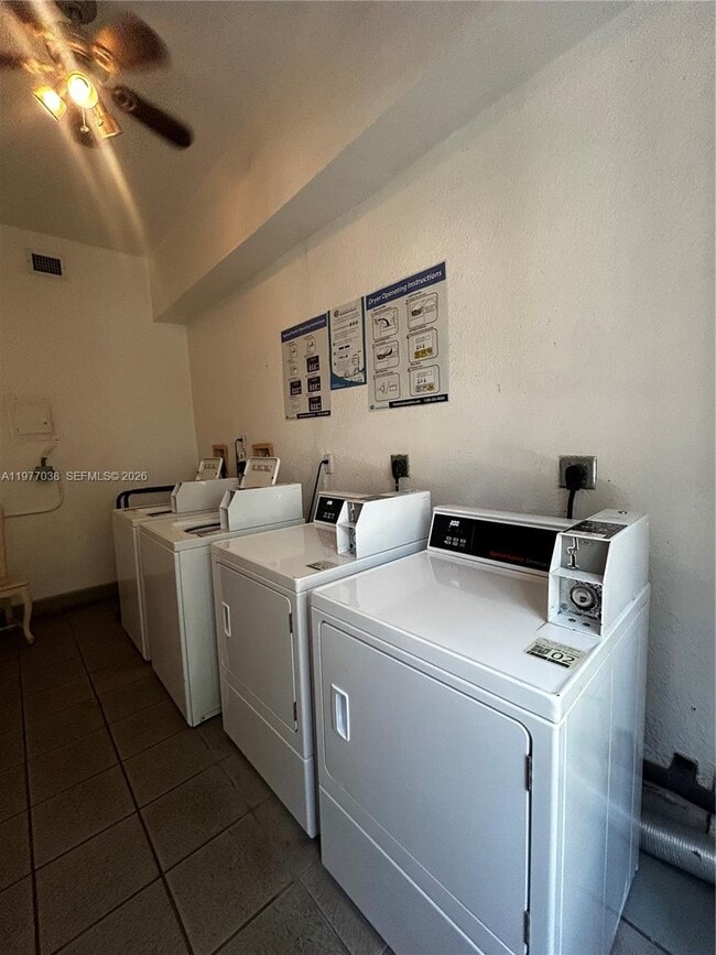 820 Euclid Ave in Miami Beach, FL - Foto de edificio - Building Photo