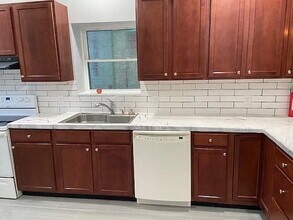 520 N 53rd St in Philadelphia, PA - Building Photo - Building Photo