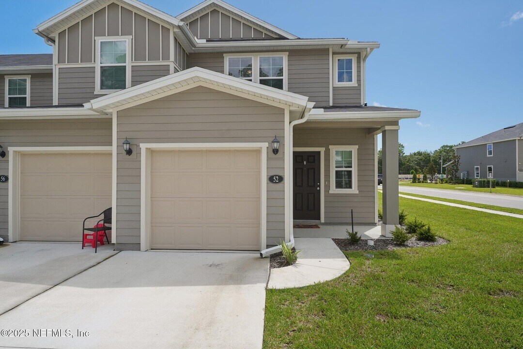 52 Pittman Ct in St. Augustine, FL - Building Photo