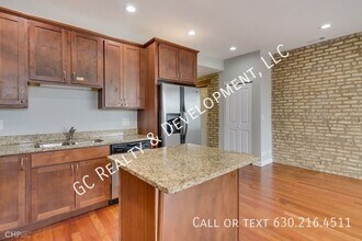 3205 W Division St in Chicago, IL - Building Photo - Building Photo