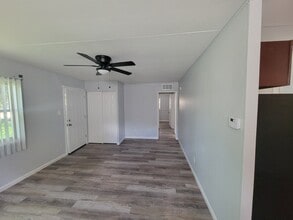 202 S Hammes Ave in Joliet, IL - Building Photo - Building Photo
