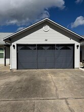 38 Ruby Cir in Mary Esther, FL - Building Photo - Building Photo