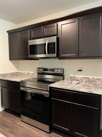7966 Safebuy St photo'