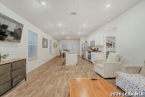 4883 Nueces Path in San Antonio, TX - Building Photo - Building Photo