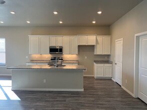 2018 Kenwood Ave in Lubbock, TX - Building Photo - Building Photo
