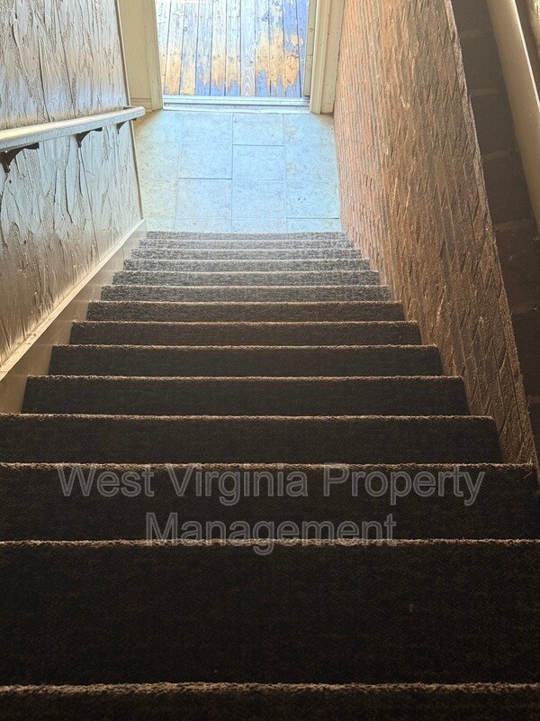 184 Wyndale Dr in Princeton, WV - Building Photo - Building Photo