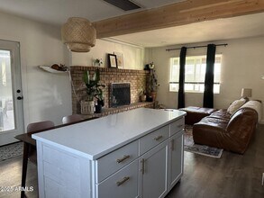 112 W Vogel Ave in Phoenix, AZ - Building Photo - Building Photo