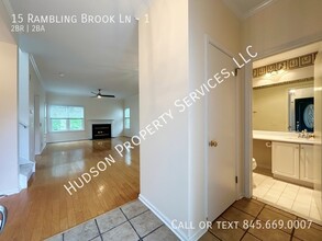 15 Rambling Brook Ln in Poughkeepsie, NY - Building Photo - Building Photo