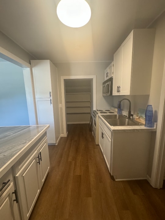 5053 Speedway Rd in North Wilkesboro, NC - Building Photo