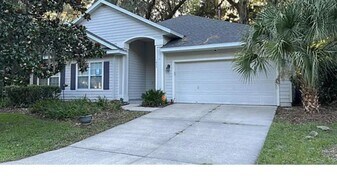 1804 SW 65th Dr in Gainesville, FL - Building Photo