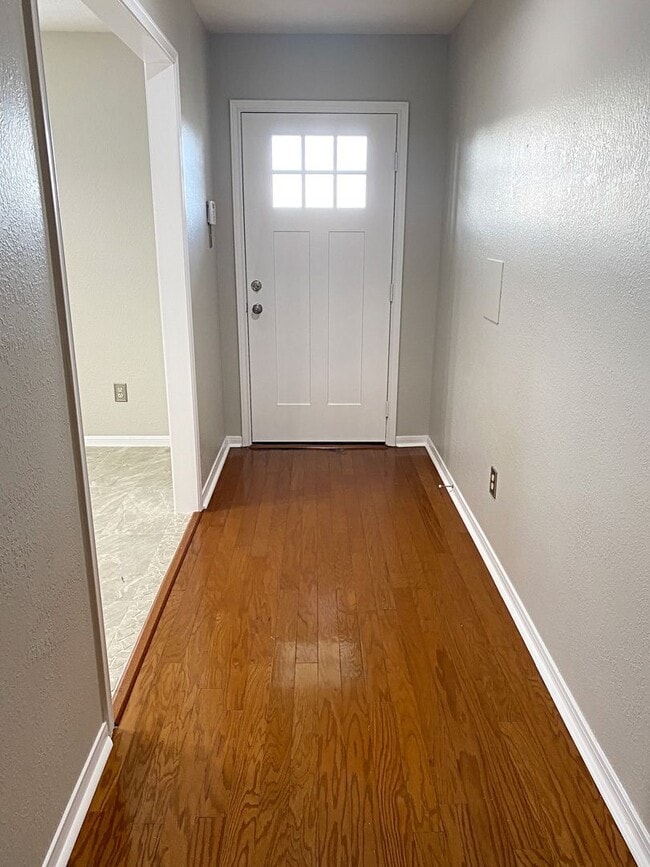 9170 Manion Dr in Beaumont, TX - Building Photo - Building Photo