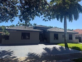 10103 SW 159th Ave in Miami, FL - Building Photo