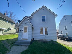 2325 20th St SW in Akron, OH - Building Photo - Building Photo