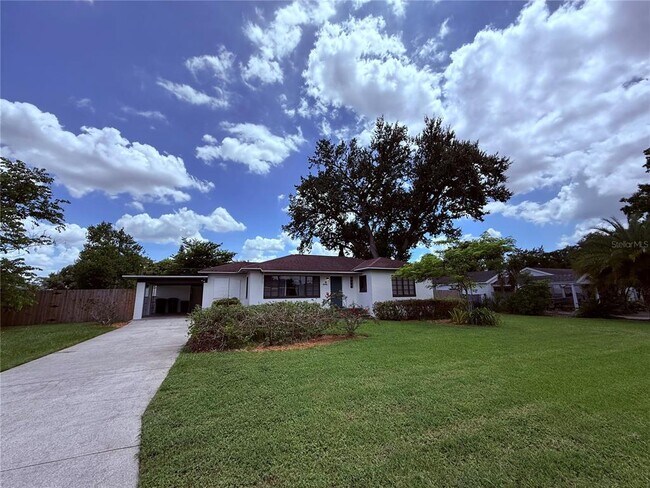 1004 Fleck Ave in Orlando, FL - Building Photo - Building Photo
