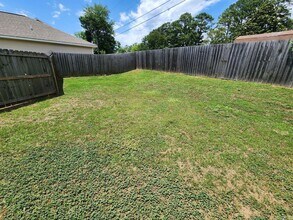 3553 Terrace Hill Ct in Benton, AR - Foto de edificio - Building Photo