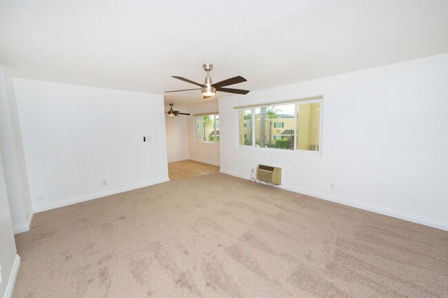 455 Ballantyne St in El Cajon, CA - Building Photo - Building Photo
