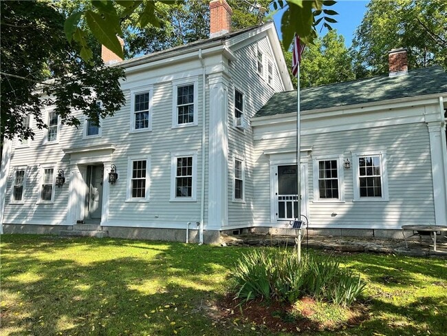 73 Peeptoad Rd in Scituate, RI - Building Photo - Building Photo