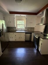 313 Jefferson Park Dr in Macon, GA - Building Photo - Building Photo