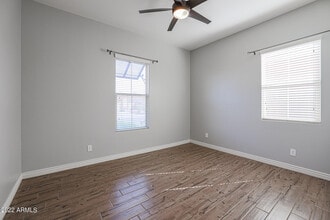 10243 W Oberlin Way in Peoria, AZ - Building Photo - Building Photo