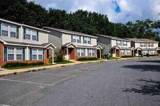 4246 Augustus Oak Ct in Tallahassee, FL - Building Photo