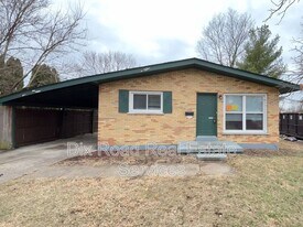 677 Mark Ave in Hamilton, OH - Building Photo