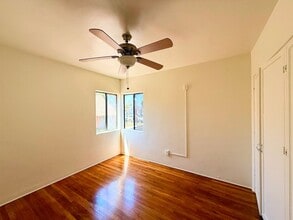 4849 Saratoga Ave in San Diego, CA - Building Photo - Building Photo