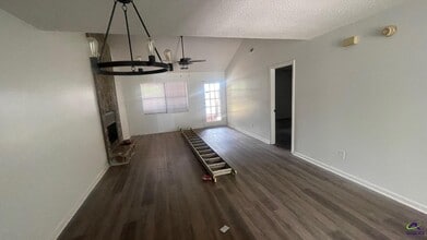 312 Westcliff Center St in Warner Robins, GA - Building Photo - Building Photo