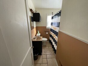 4531 Woodward St in Wayne, MI - Building Photo - Building Photo