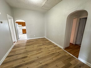 401 S Oak St in La Crescent, MN - Building Photo - Building Photo