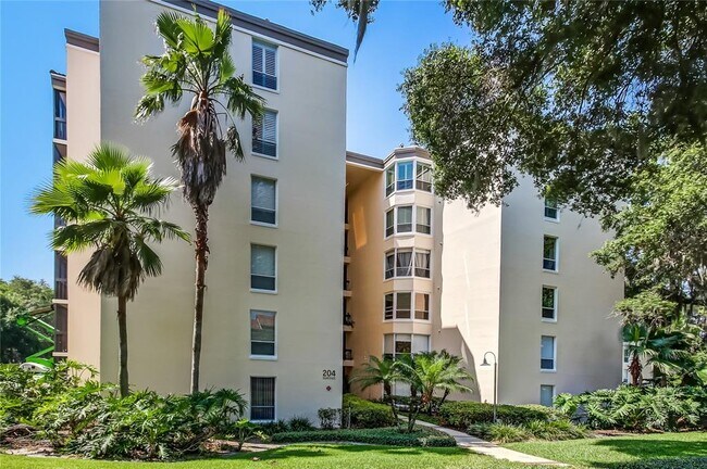 property at 204 Quayside Cir