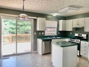 3207 Water Lily Ct in Laurel, MD - Building Photo - Building Photo