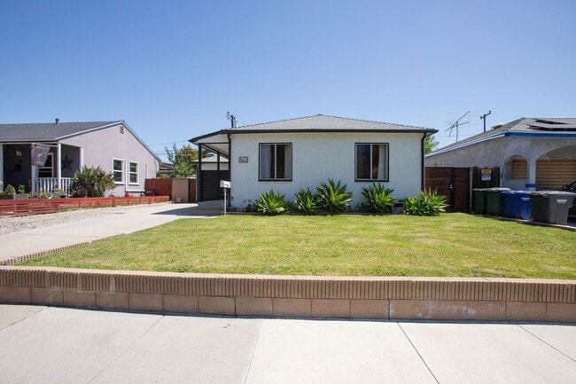 property at 5622 Faculty Ave