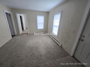10 Otis St in Bangor, ME - Building Photo - Building Photo