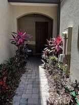 8041 Prestbury Dr in Orlando, FL - Building Photo