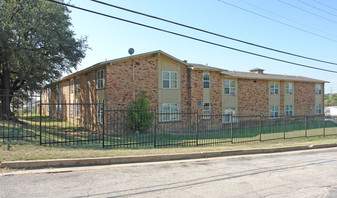 Cityview Apartments in Fort Worth, TX - Foto de edificio - Building Photo